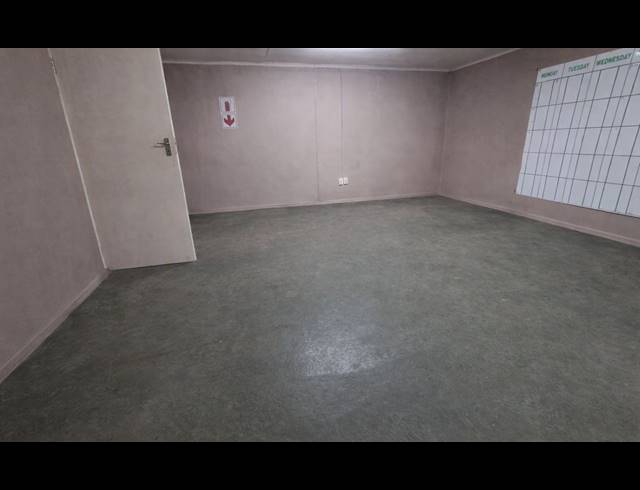 600M² OFFICE TO LET IN MEYERTON CENTRAL